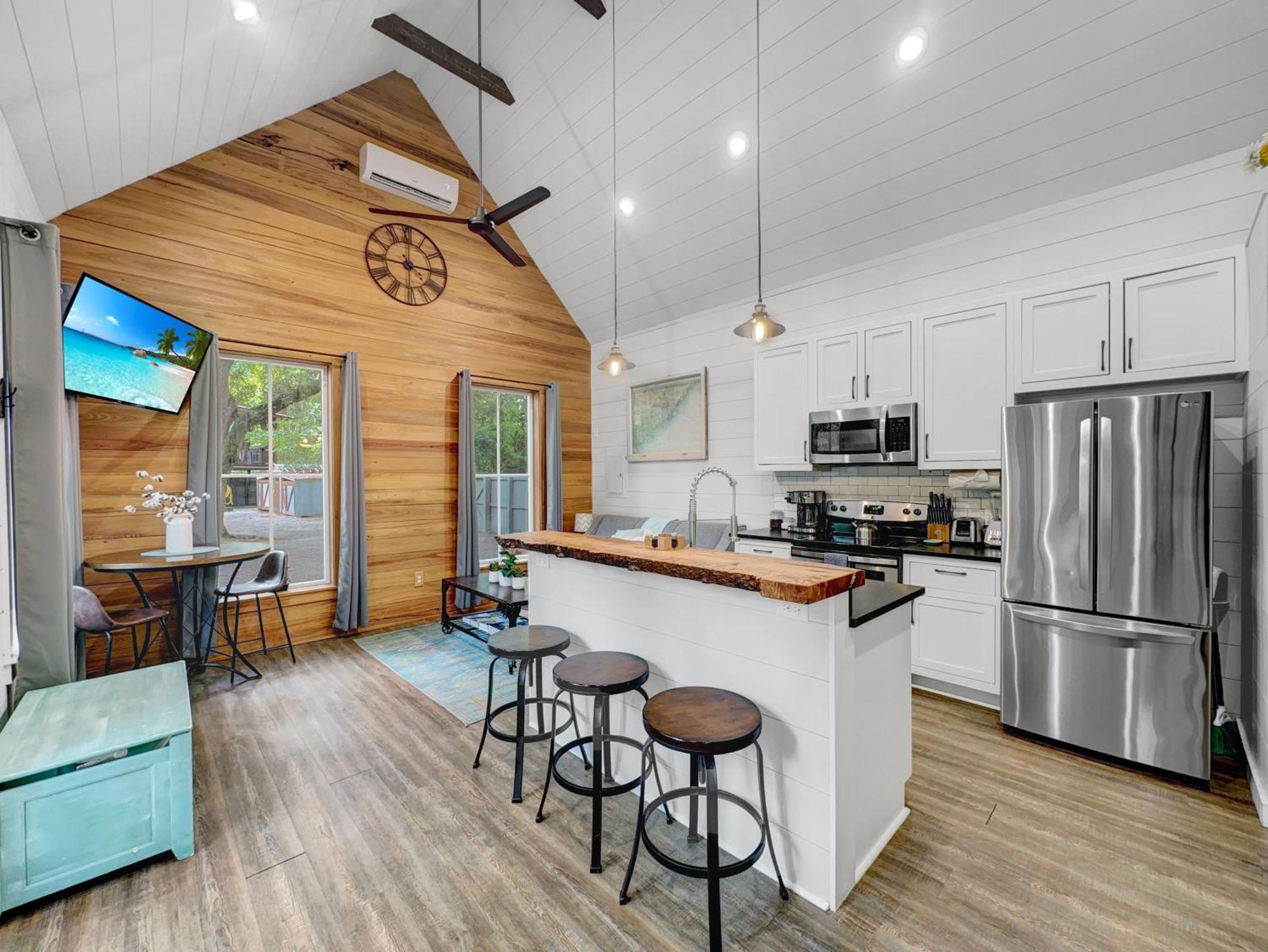 Cozy Island Cottage Чарлстън Екстериор снимка